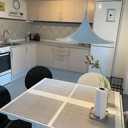 Apt17 - Just Outside Of - Rural And Quiet Surroundings Apartment *